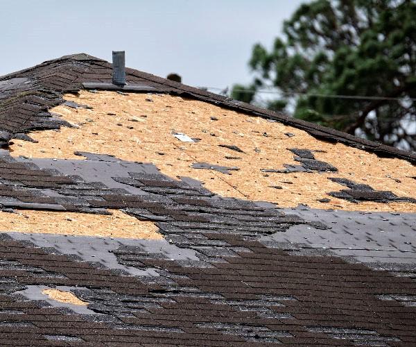 does-homeowners-insurance-cover-roof-storm-damage