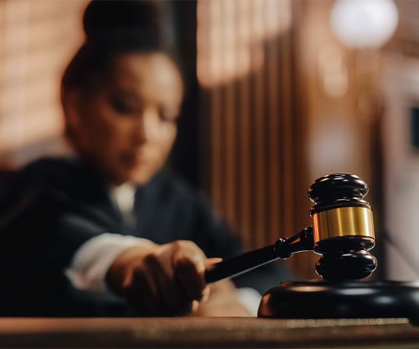 umbrella-insurance-legal-defense